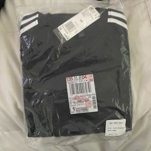 brand new adidas womens crew neck